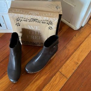 Free people wedge booties